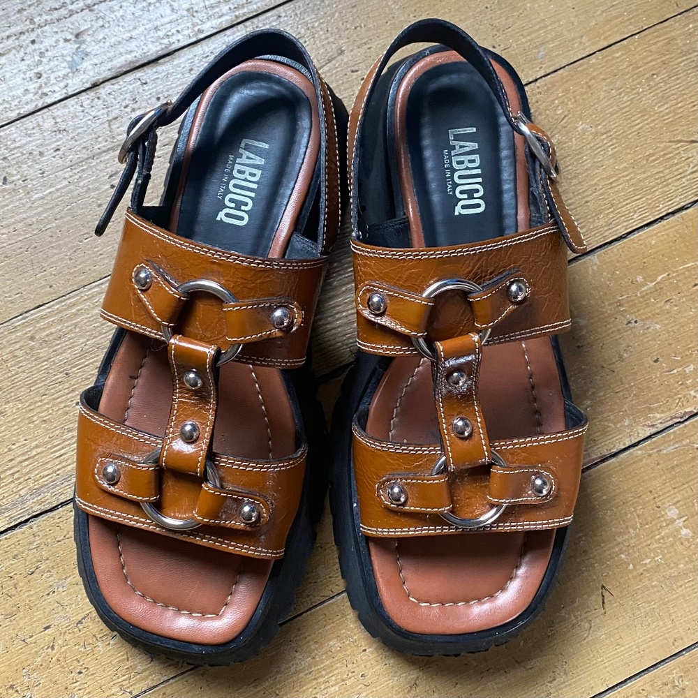 Labucq Atlas sandals